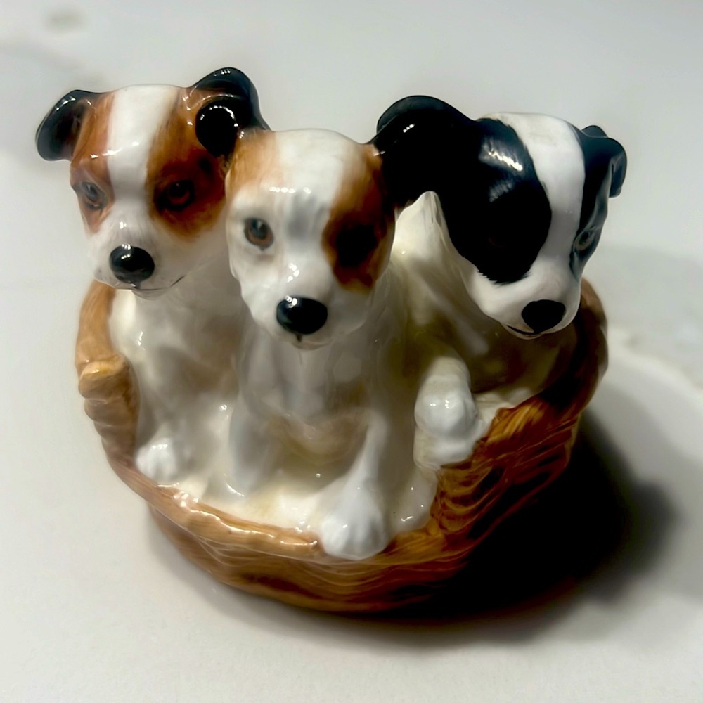 Vintage Royal Doulton Terrier Puppies in Basket Porcelain Figurine HN2588